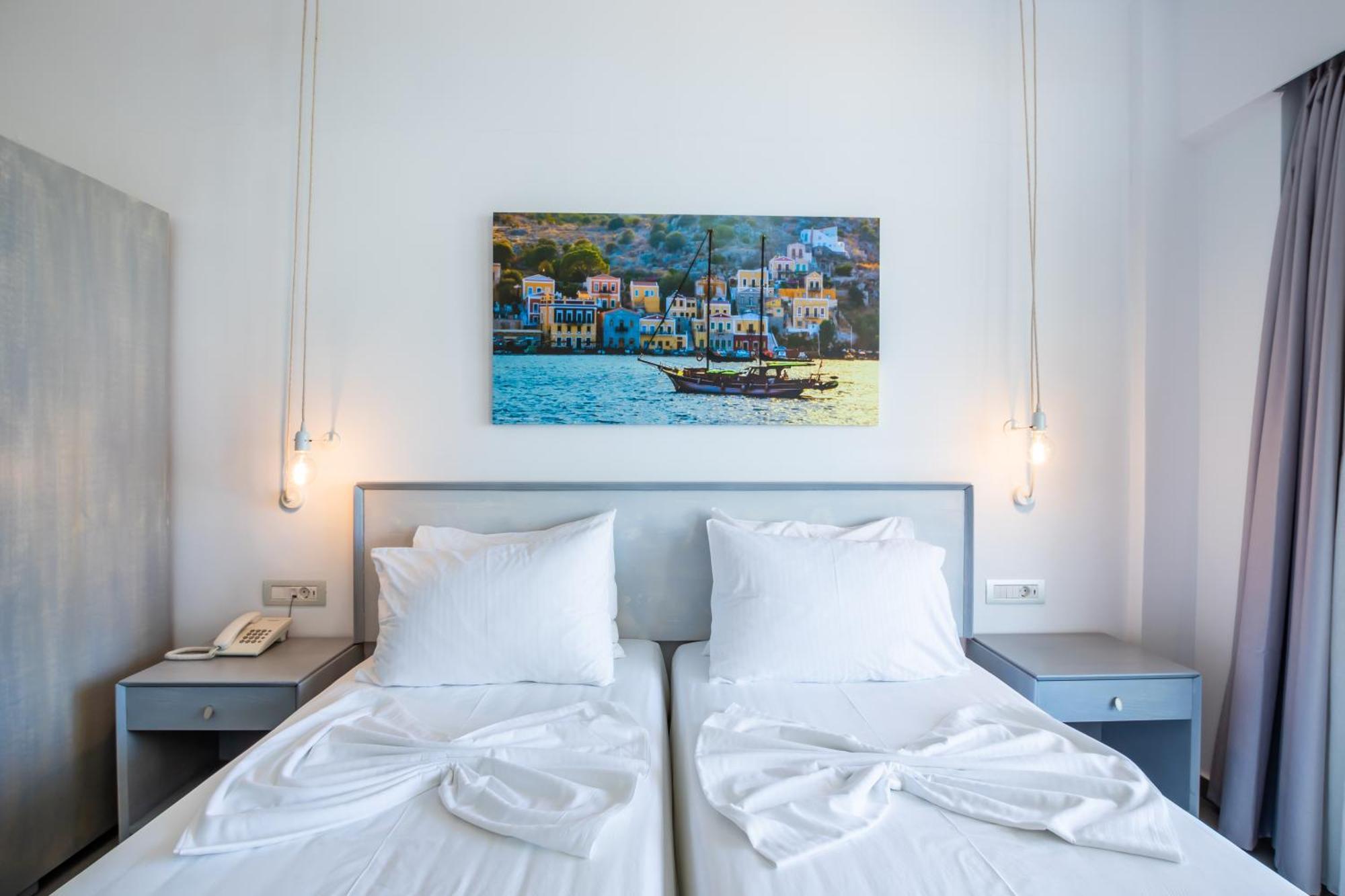 Alos Suites Ex-Possirama Bay Aparts Karpathos Town  Exterior photo